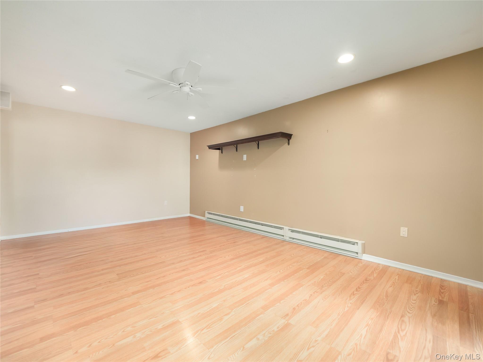 #17 photo, 704 Sierra Vista Lane, Valley Cottage , NY 10989