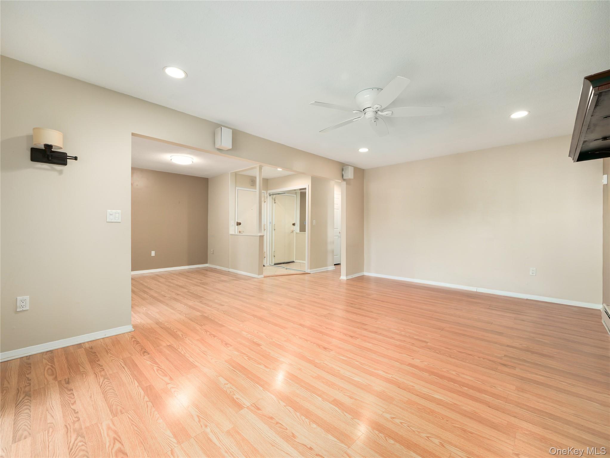 #18 photo, 704 Sierra Vista Lane, Valley Cottage , NY 10989