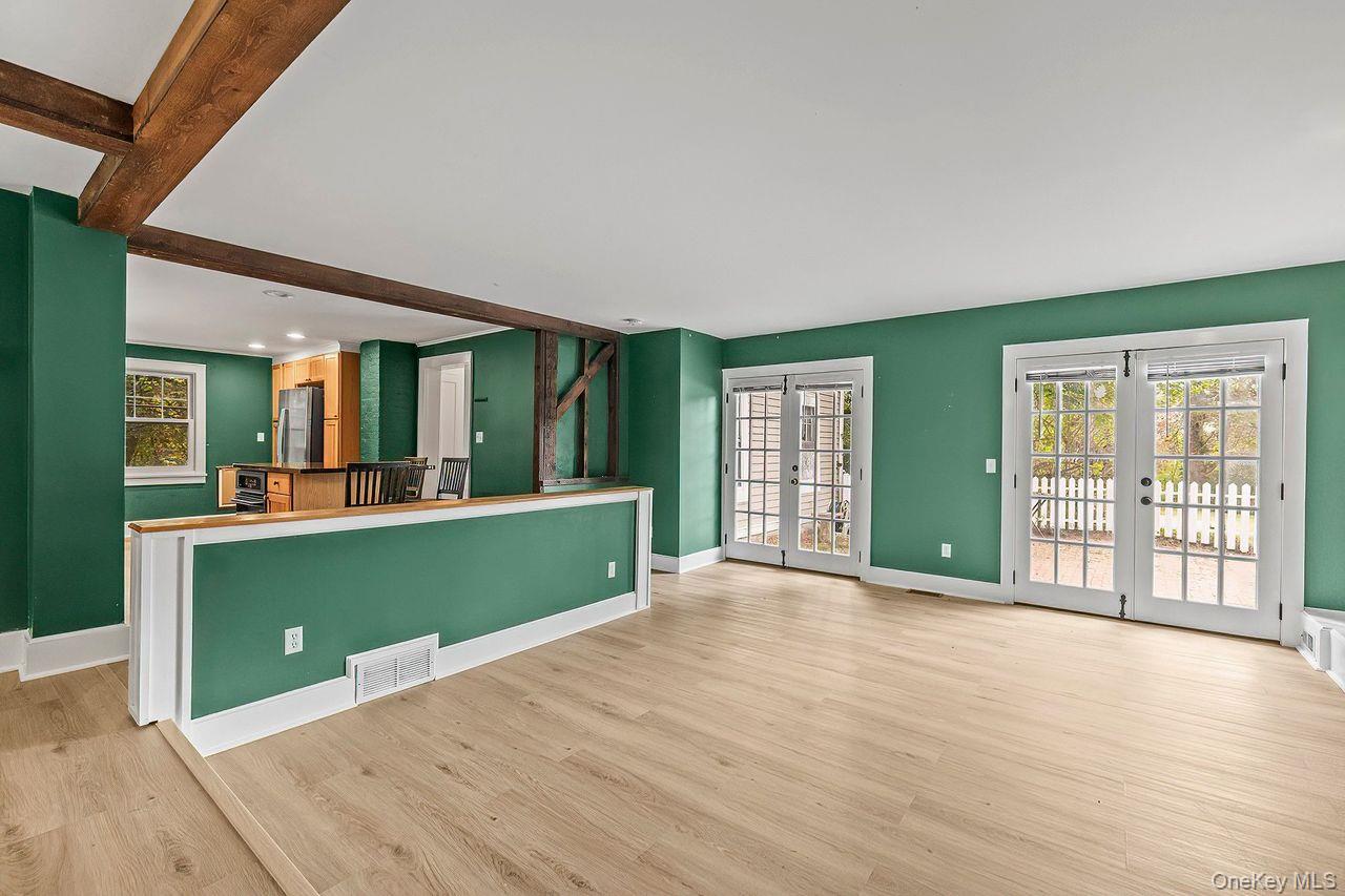 #13 photo, 127 Route 100, Katonah , NY 10536