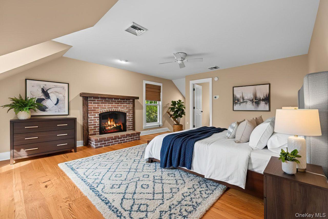 #18 photo, 127 Route 100, Katonah , NY 10536