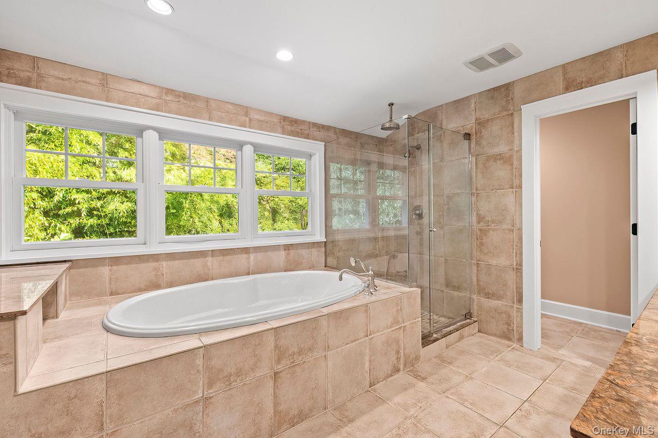 #20 photo, 127 Route 100, Katonah , NY 10536