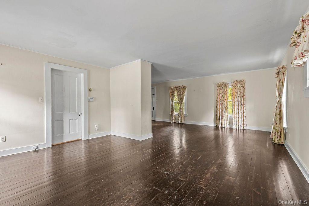 #4 photo, 127 Route 100, Katonah , NY 10536