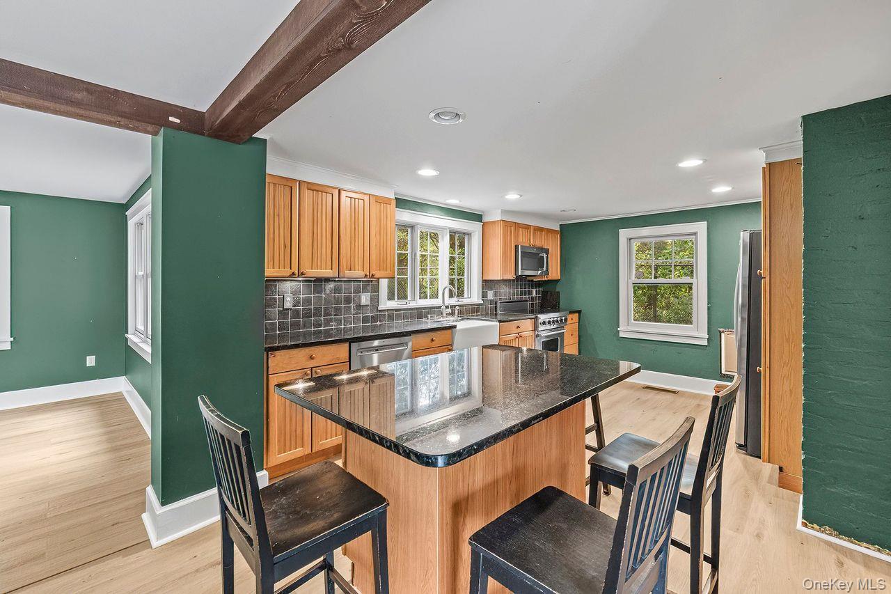 #8 photo, 127 Route 100, Katonah , NY 10536