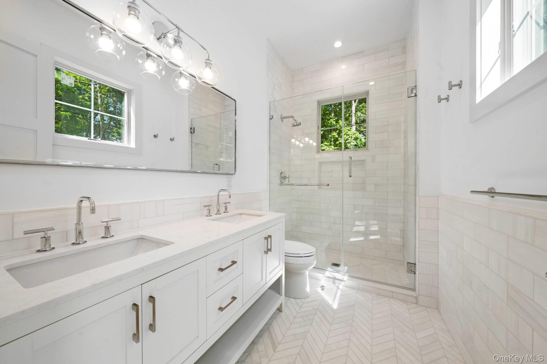 #12 photo, 37 Peconic Bay, サフォーク郡 Southampton , NY 11968