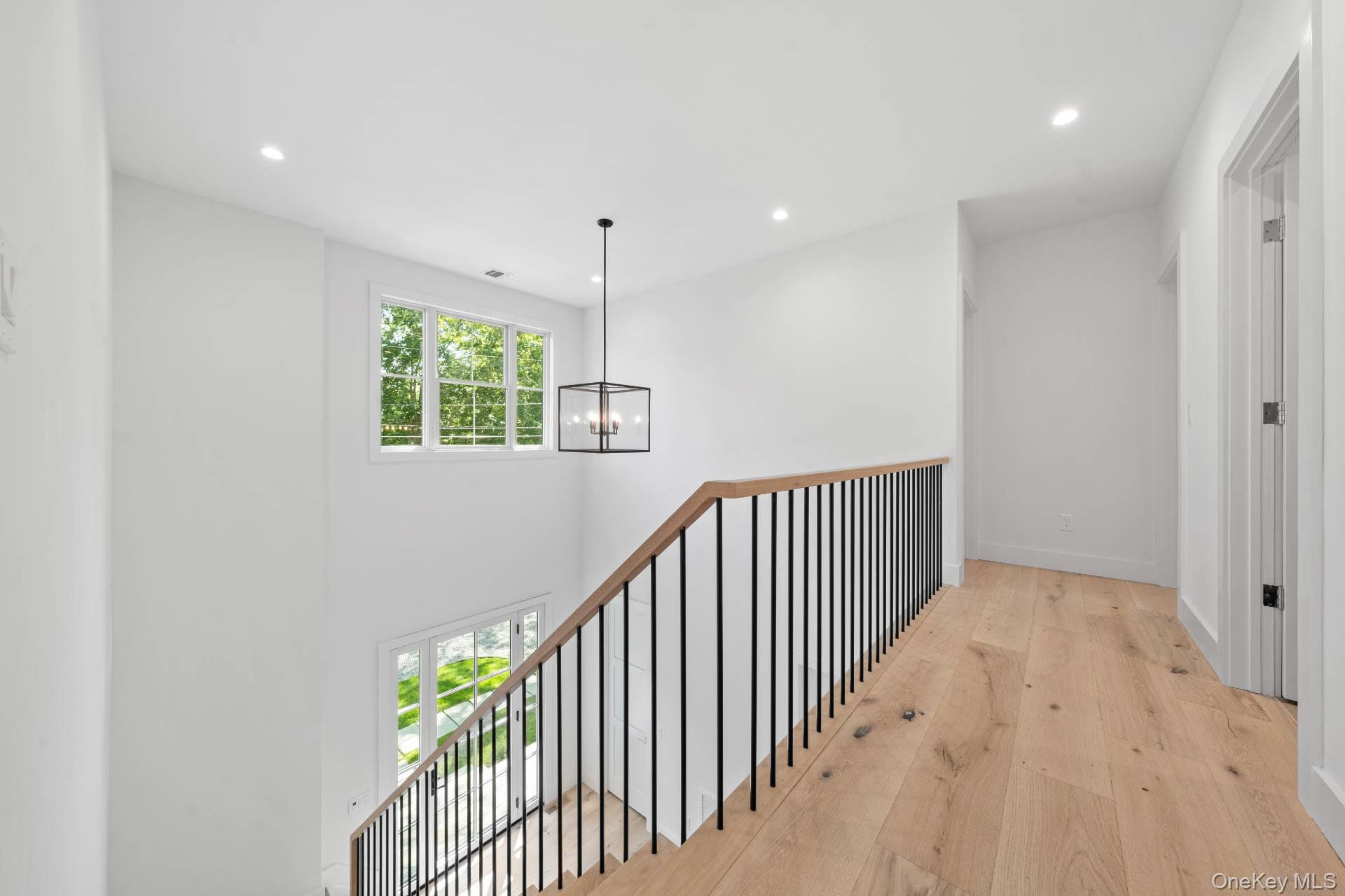 #13 photo, 37 Peconic Bay, サフォーク郡 Southampton , NY 11968