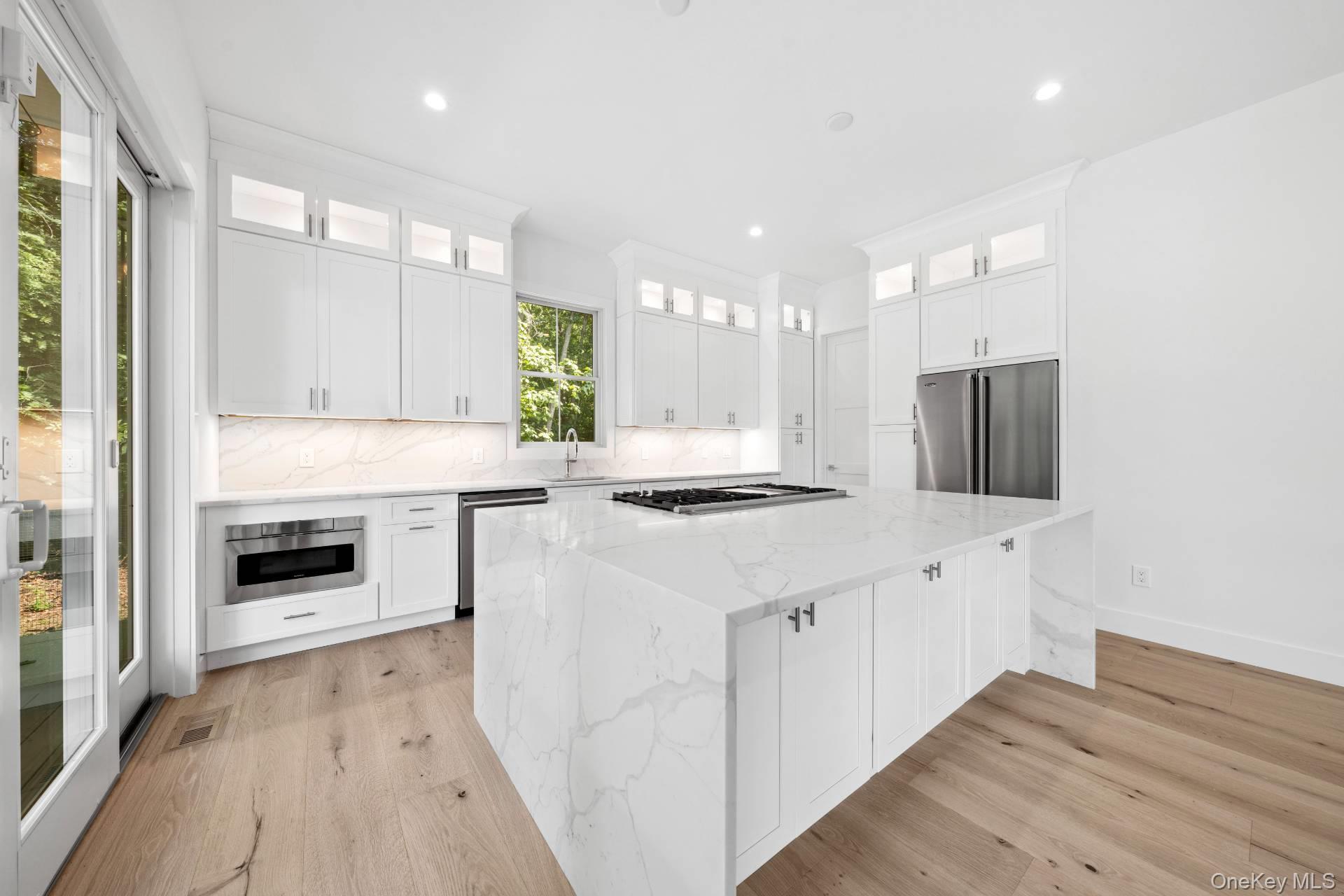 #7 photo, 37 Peconic Bay, サフォーク郡 Southampton , NY 11968