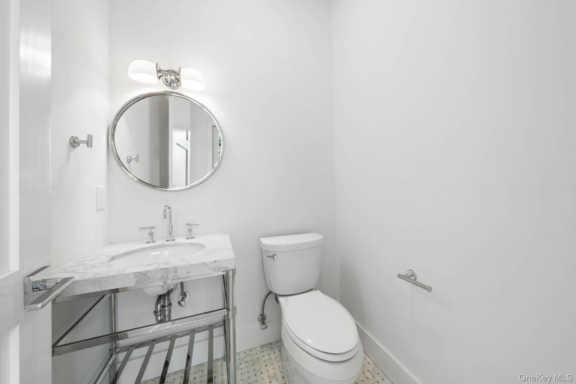 #9 photo, 37 Peconic Bay, サフォーク郡 Southampton , NY 11968