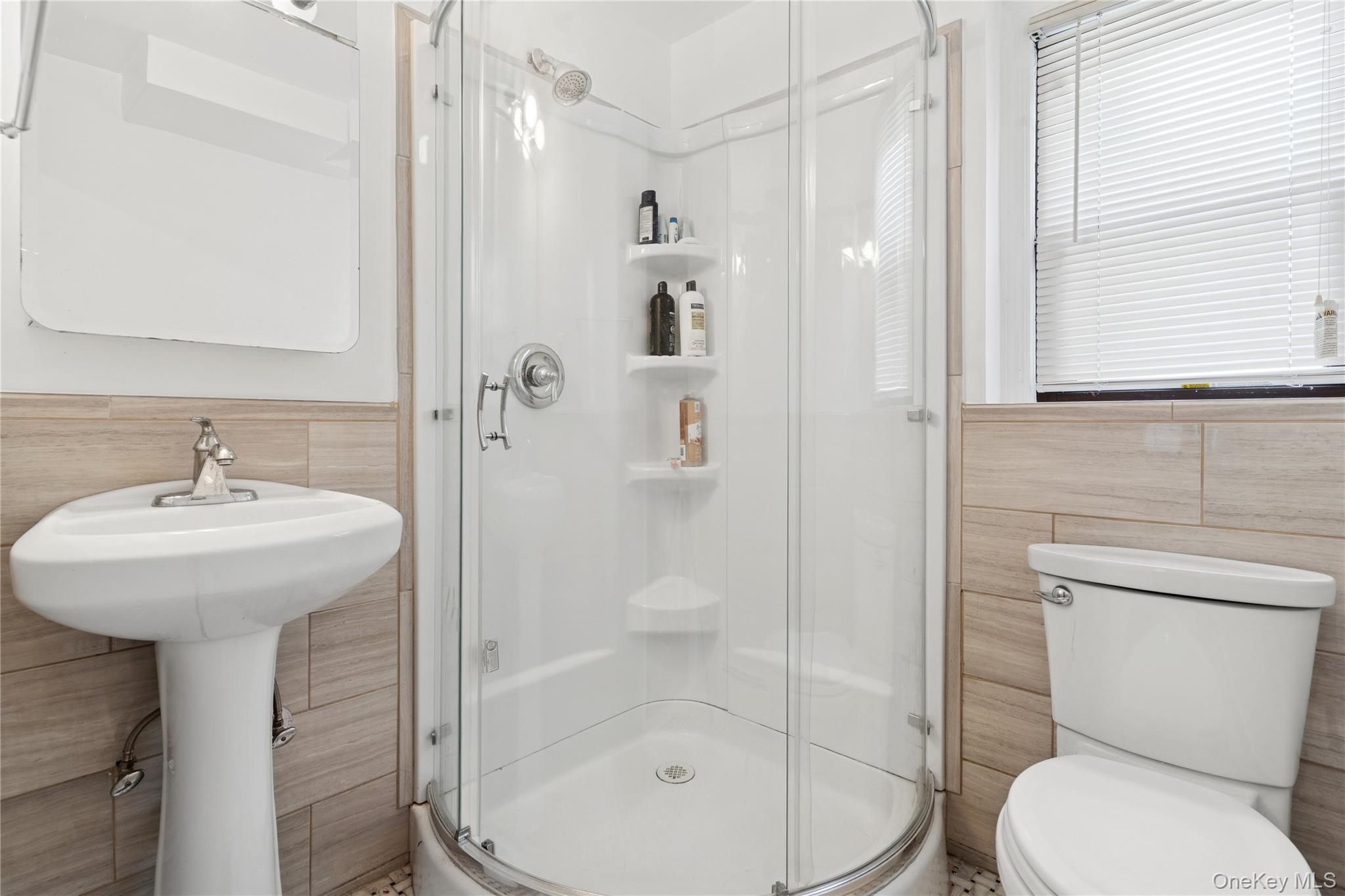 #19 photo, 3612 Ladonia Street, ナッソー郡 Seaford , NY 11783