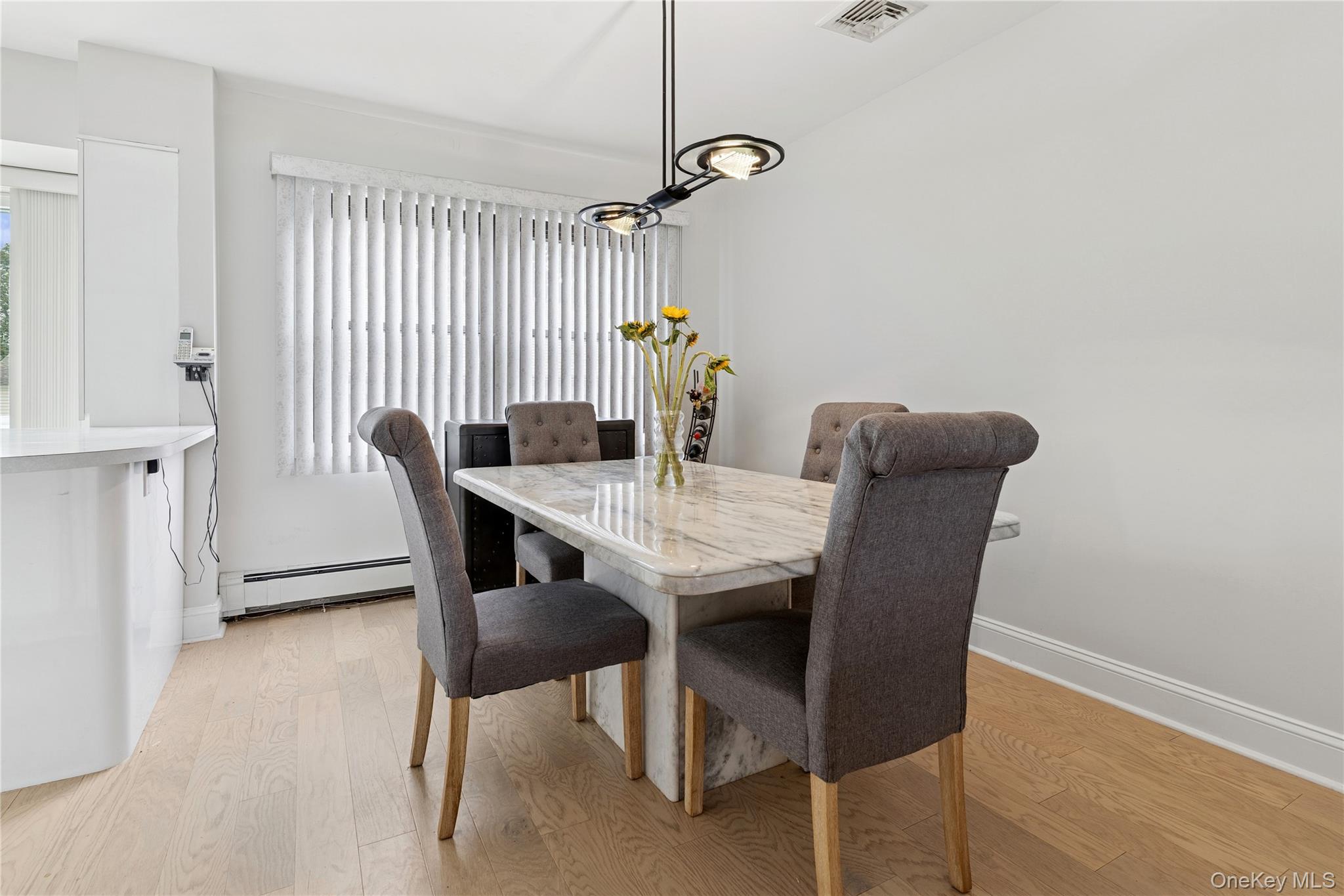 #7 photo, 3612 Ladonia Street, ナッソー郡 Seaford , NY 11783