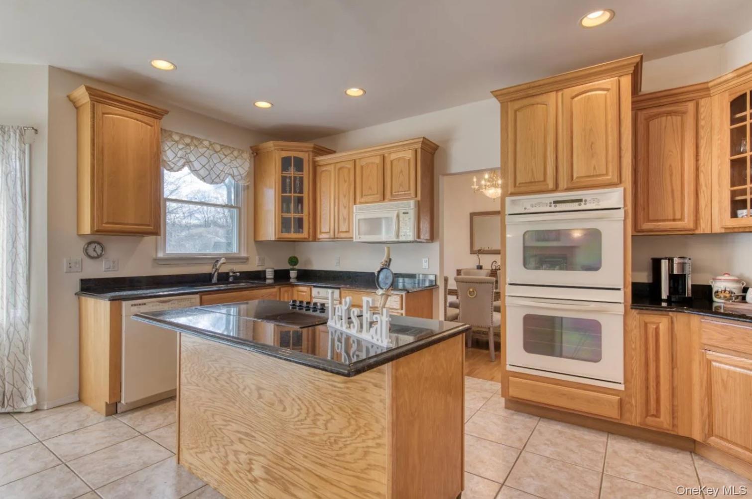 #12 photo, 5 Mill Race Road, Hampton Bays , NY 11946