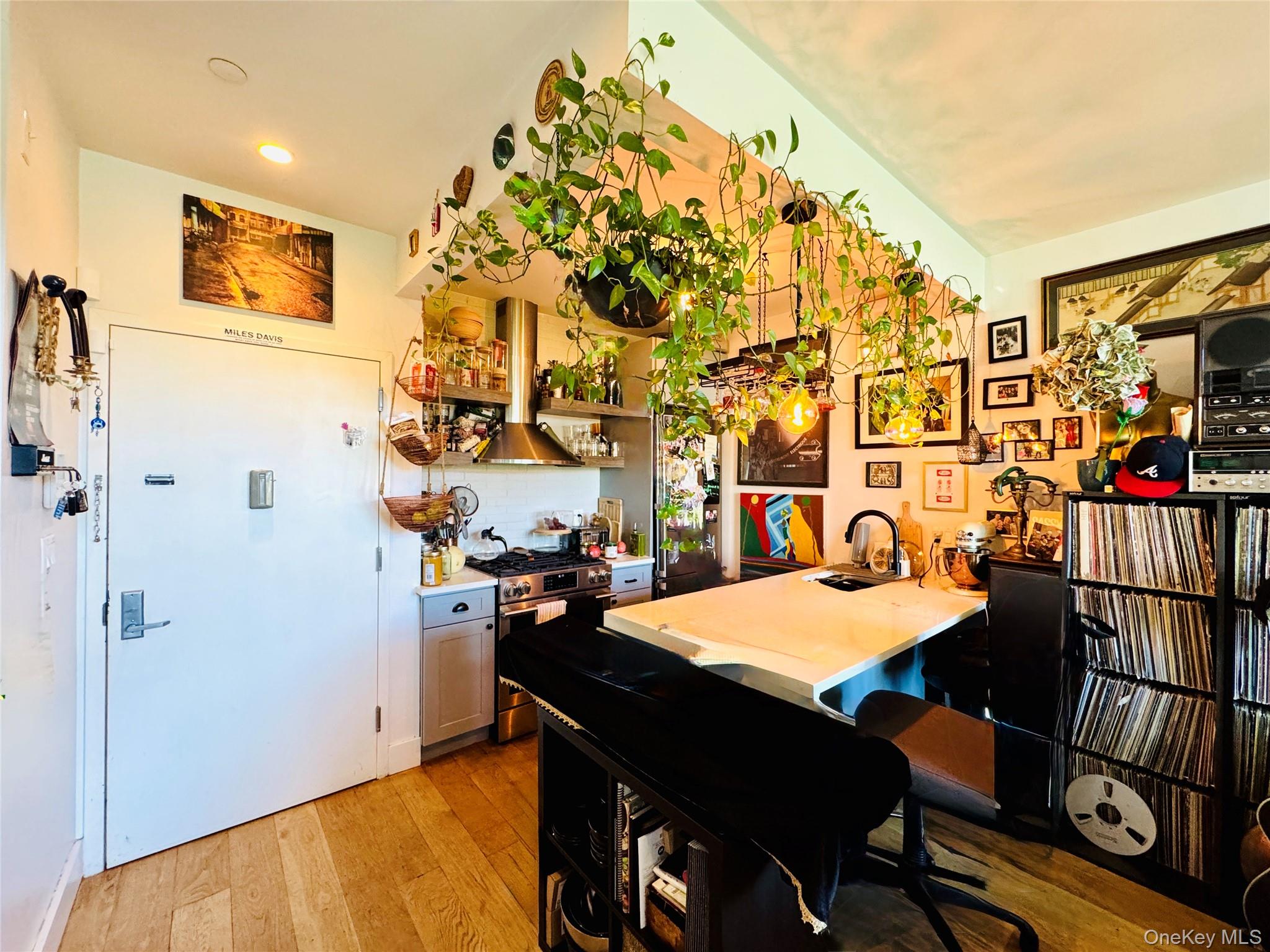 #4 photo, 129 Stockholm Street, Brooklyn , NY 11221