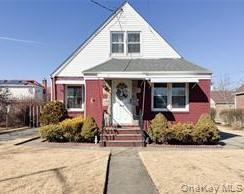 #1 photo, 264-15 82nd Ave, Floral Park , NY NY 11004