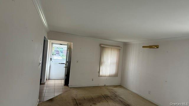 #7 photo, 264-15 82nd Ave, Floral Park , NY NY 11004