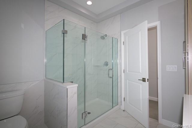 #12 photo, 198 Sutton Court, サフォーク郡 Mount Sinai , NY 11766