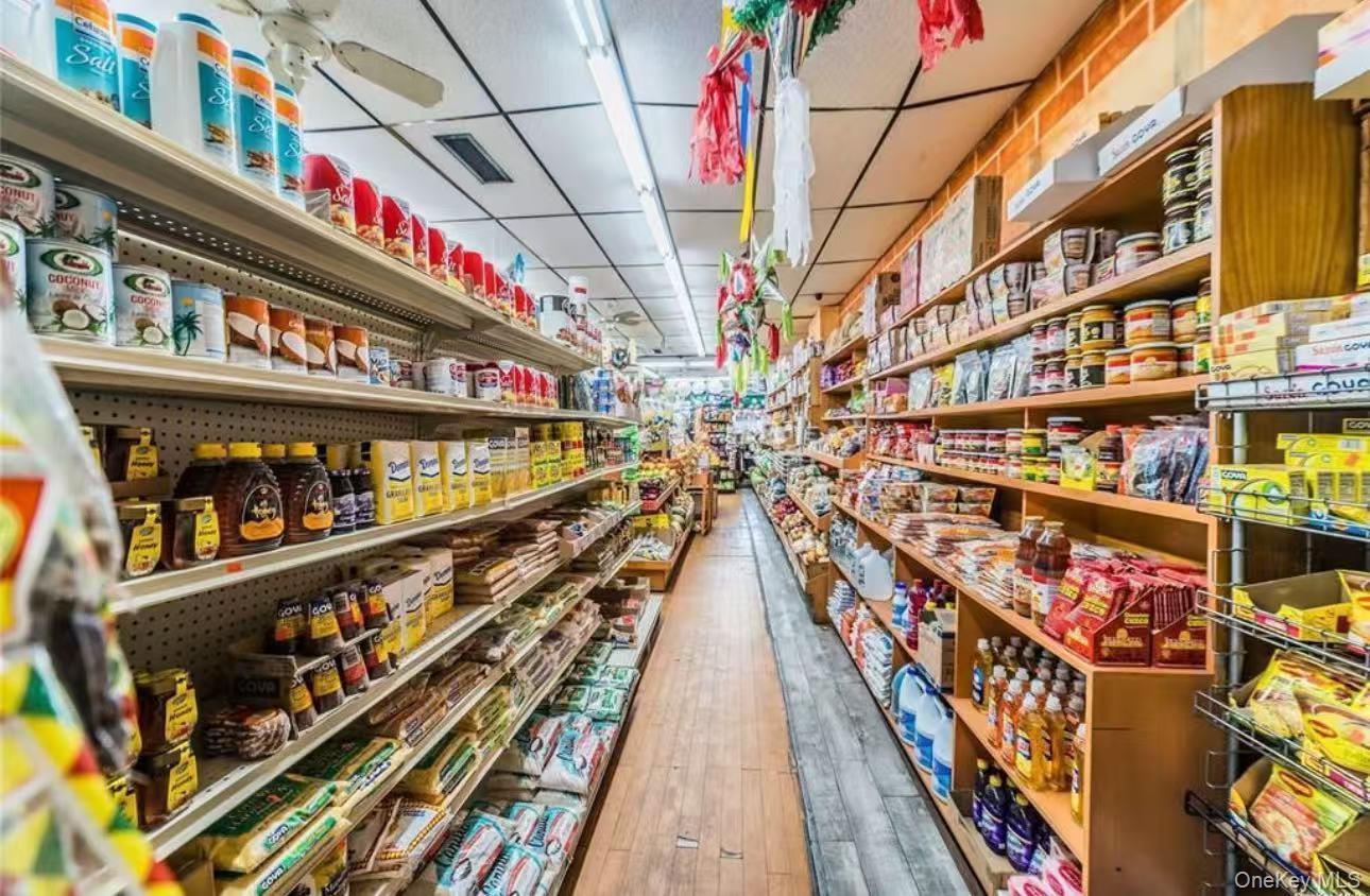 #5 photo, 8505 Jamaica Avenue, Woodhaven , NY 11421