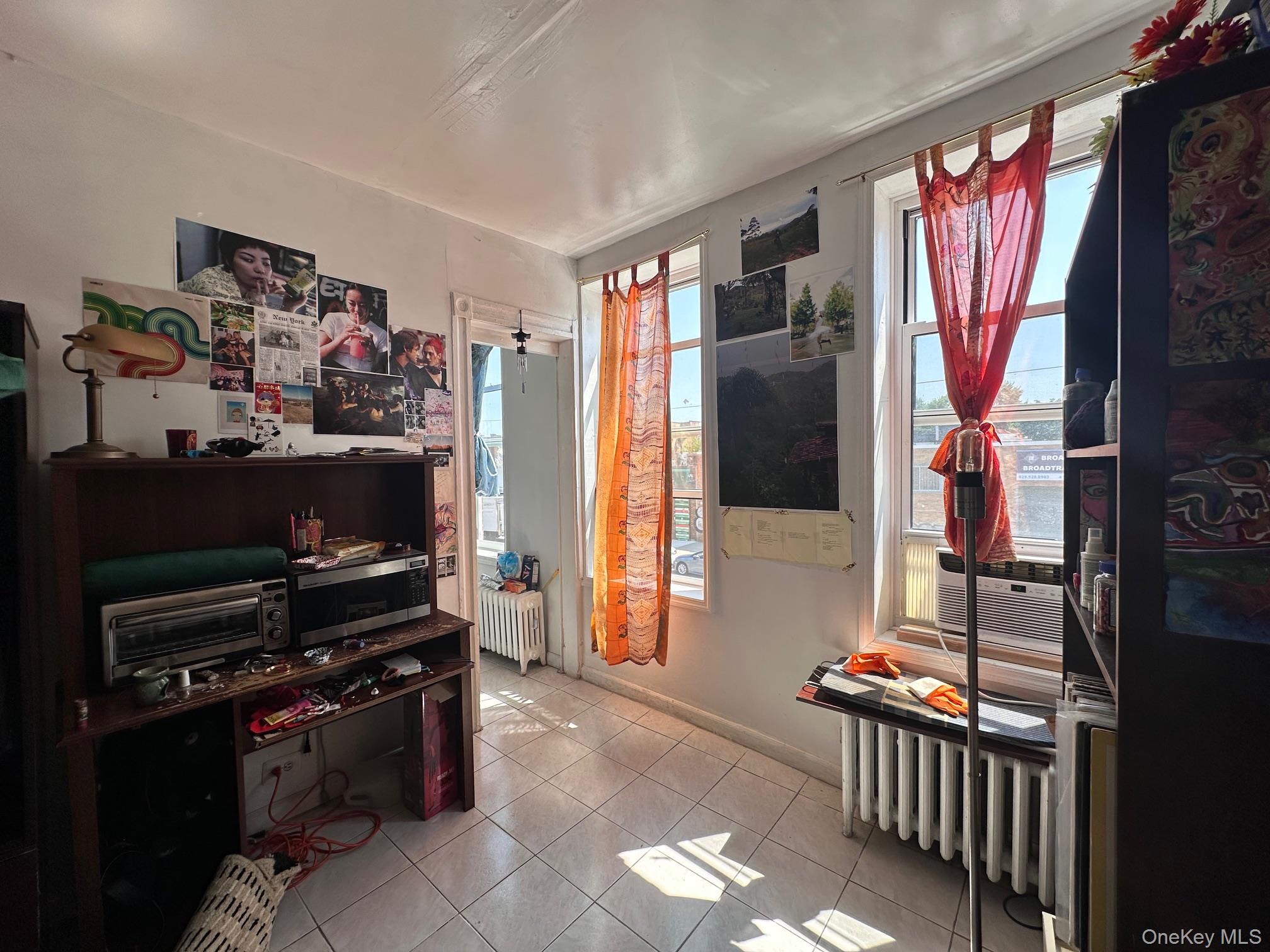 #3 photo, 4134 39th Street, クイーンズ区 Long Island City , NY 11104