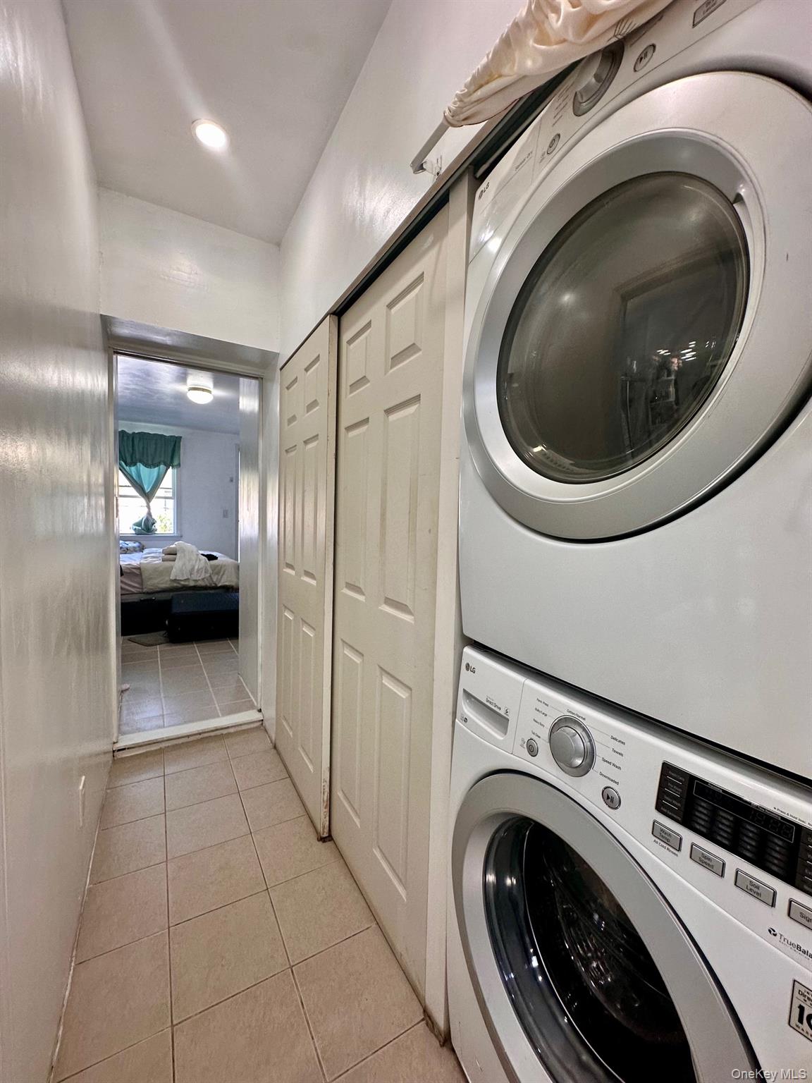 #7 photo, 4134 39th Street, クイーンズ区 Long Island City , NY 11104