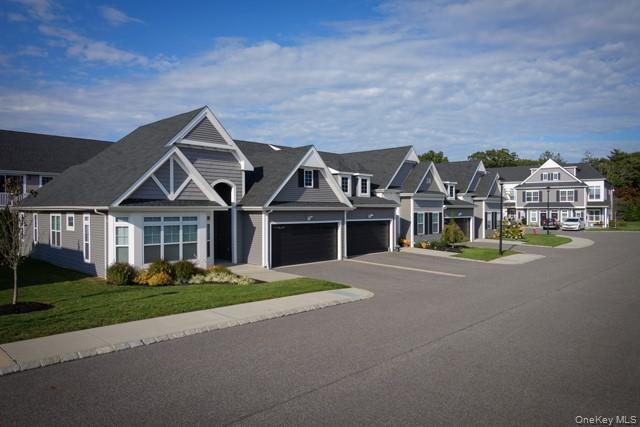 #3 photo, 5 Sutton Court, サフォーク郡 Mount Sinai , NY 11766