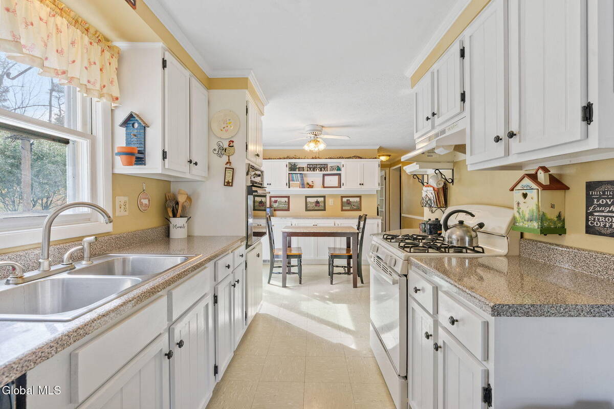 #3 photo, 233 Maple Avenue, Duanesburg , NY 12053