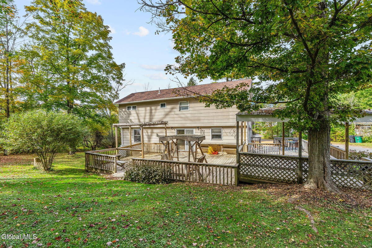 #56 photo, 233 Maple Avenue, Duanesburg , NY 12053