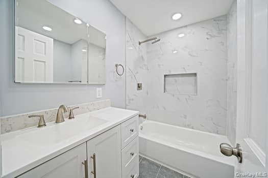 #17 photo, 11 2nd Court, Ronkonkoma , NY 11779