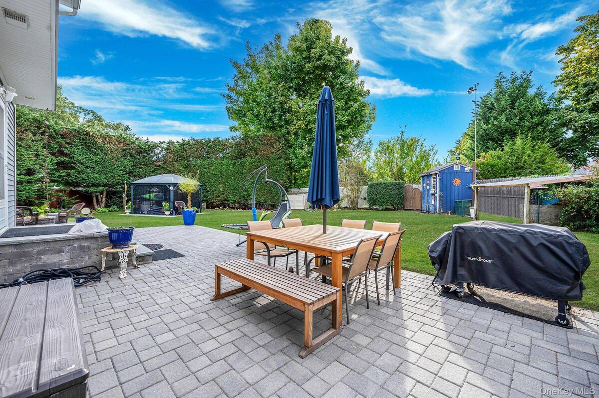 #33 photo, 63 Sherwood Drive, East Islip , NY 11730