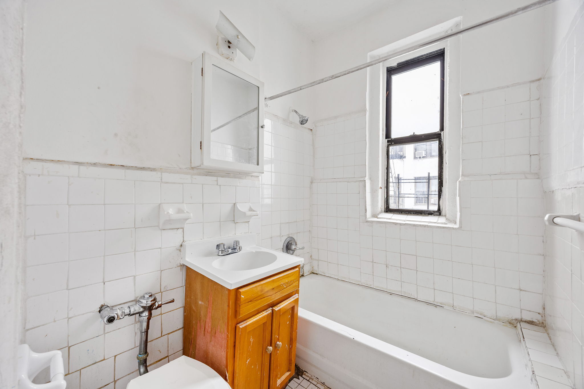 #6 photo, 961 Washington Avenue, ブルックリン区 Crown Heights , NY 11225