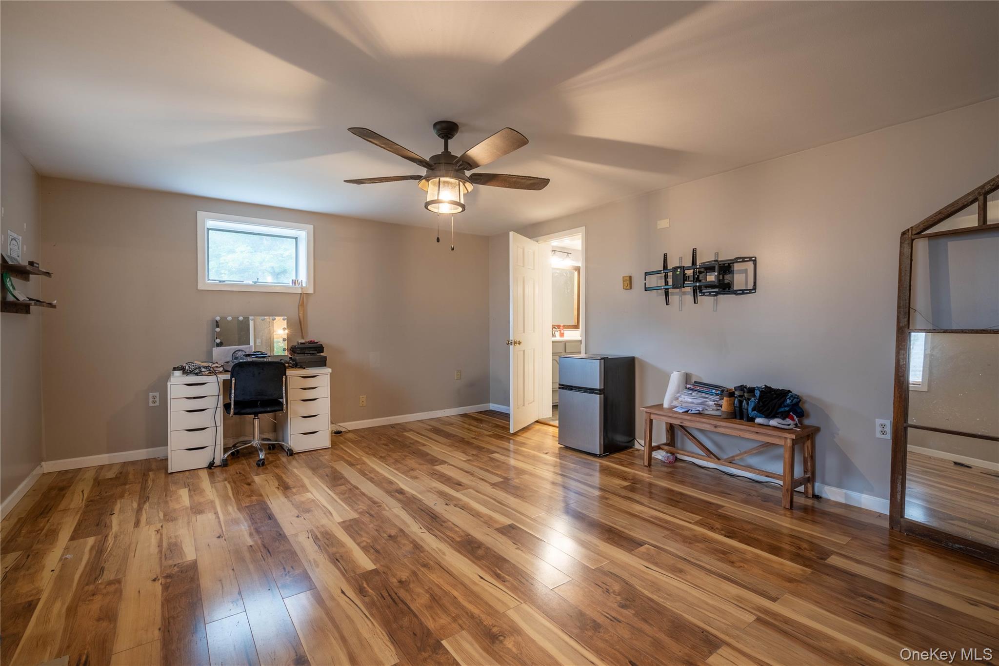 #16 photo, 8 Edwards Lane, Marlboro , NY 12547