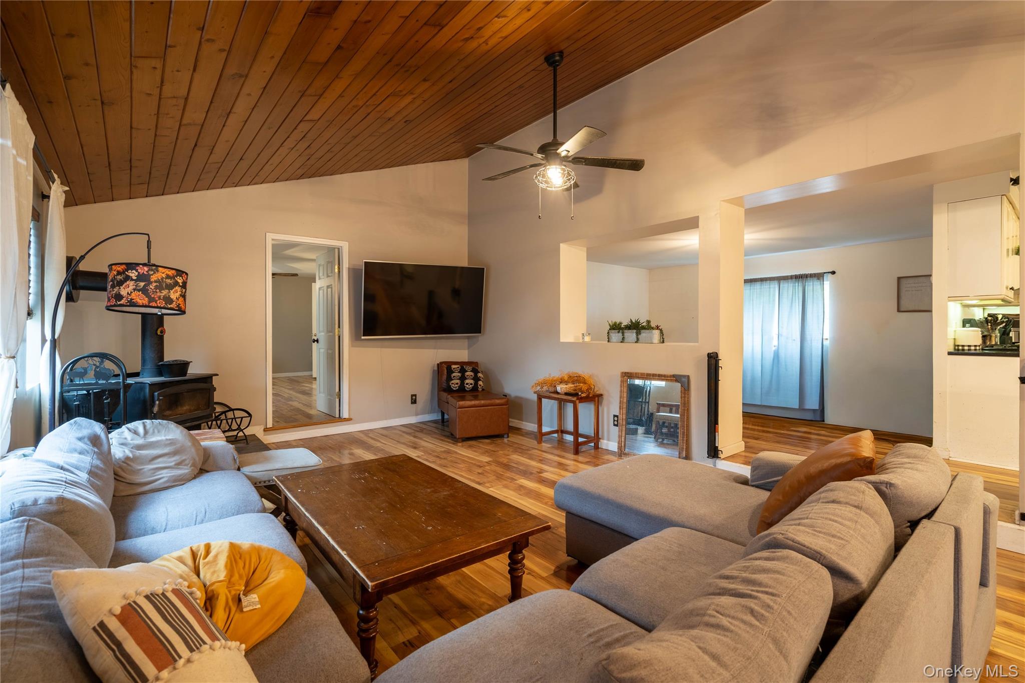 #9 photo, 8 Edwards Lane, Marlboro , NY 12547