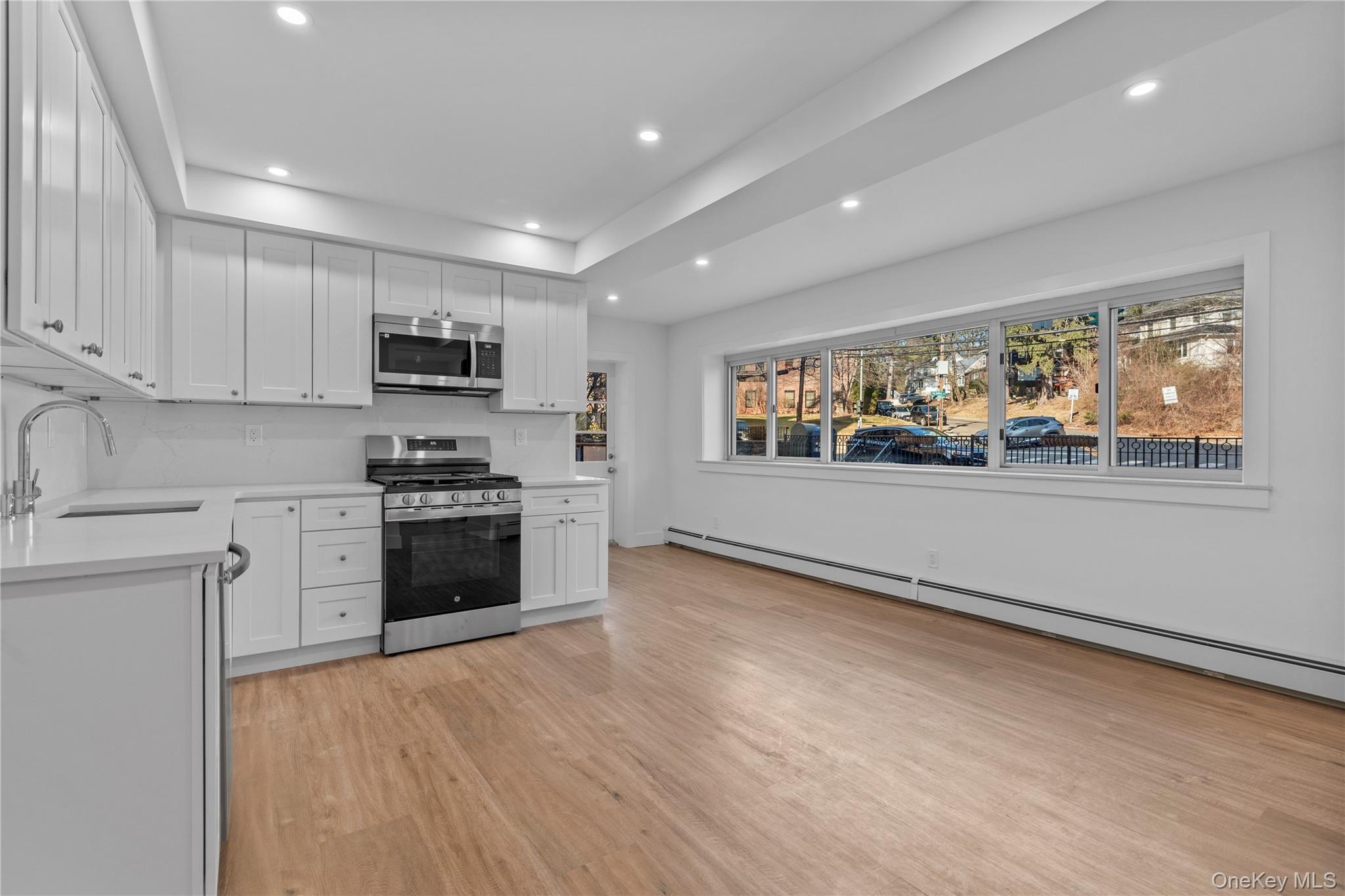 #4 photo, 80 E Hartsdale Avenue, Hartsdale , NY 10530