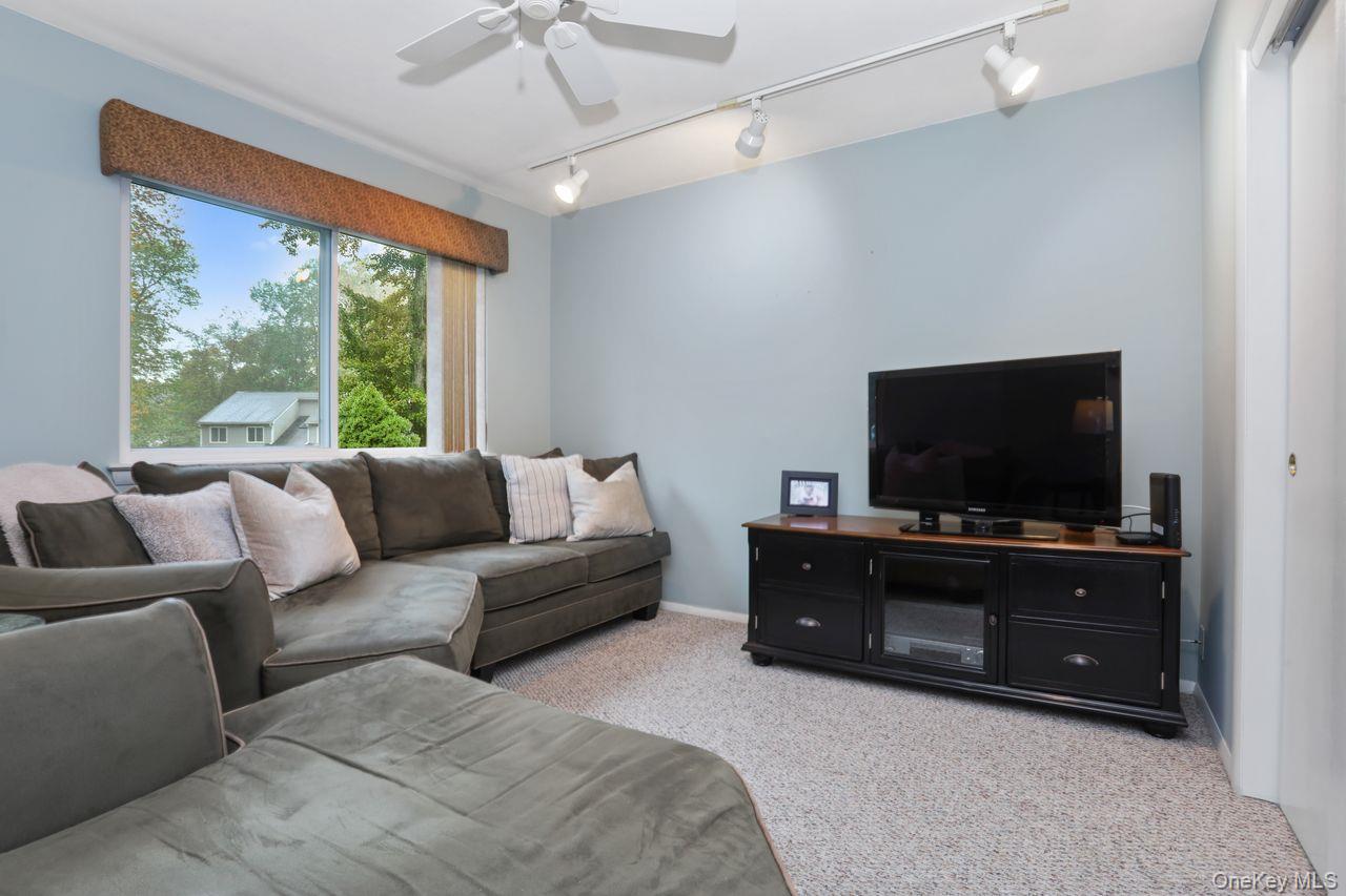 #20 photo, 141 Flintlock Way, Yorktown Heights , NY 10598