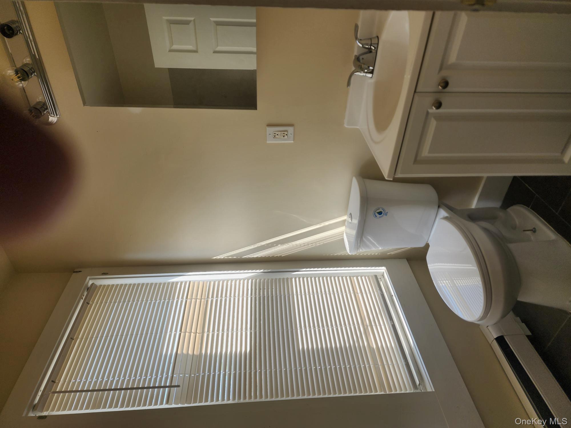 #4 photo, 157 N Clinton Street, Poughkeepsie , NY 12601