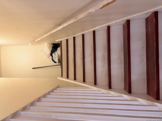 #19 photo, 42 Hasbrouck Street, Newburgh , NY 12550