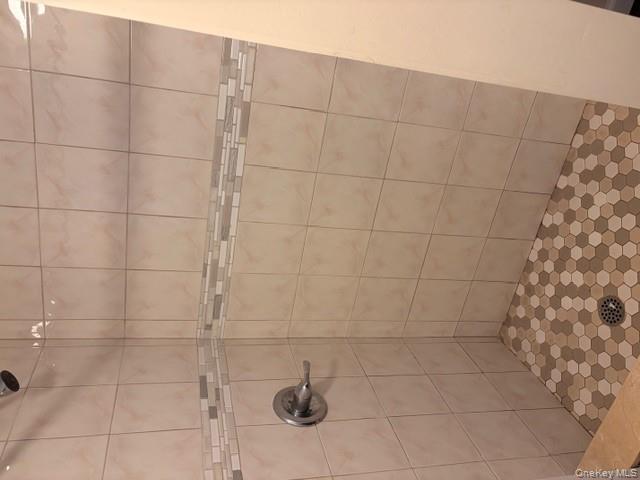 #6 photo, 42 Hasbrouck Street, Newburgh , NY 12550