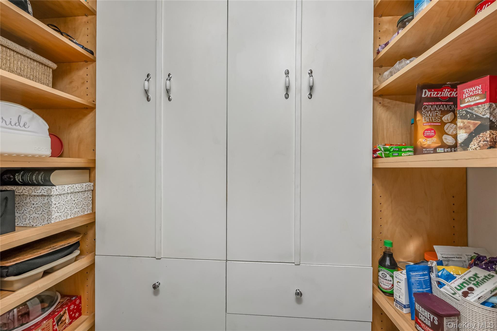 #11 photo, 222 Smith Street, ناسو Freeport , NY 11520