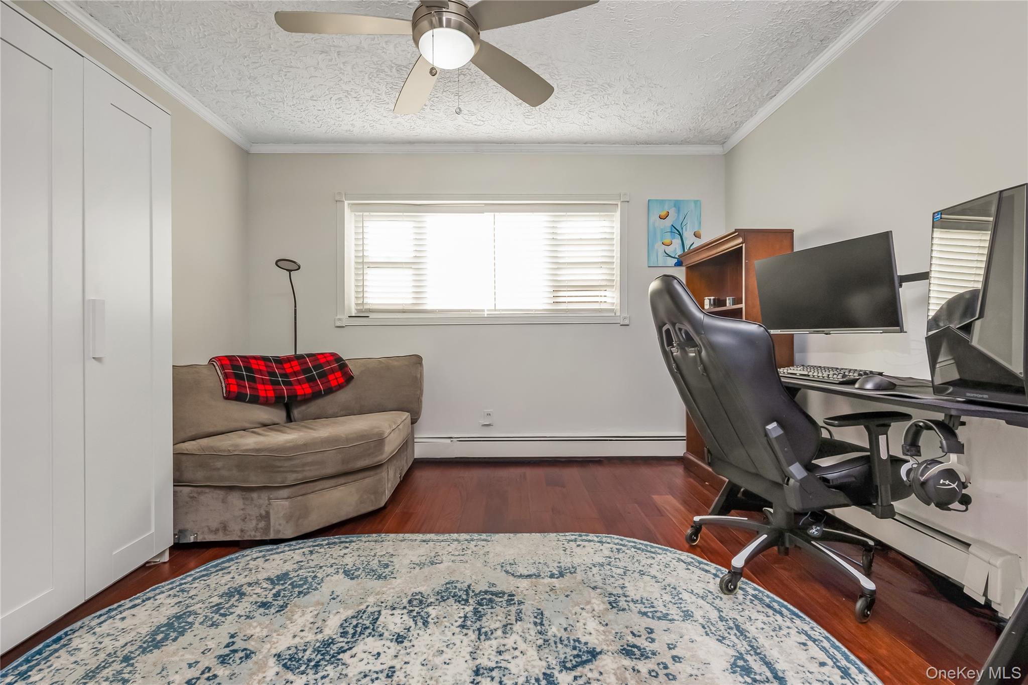 #8 photo, 222 Smith Street, ناسو Freeport , NY 11520