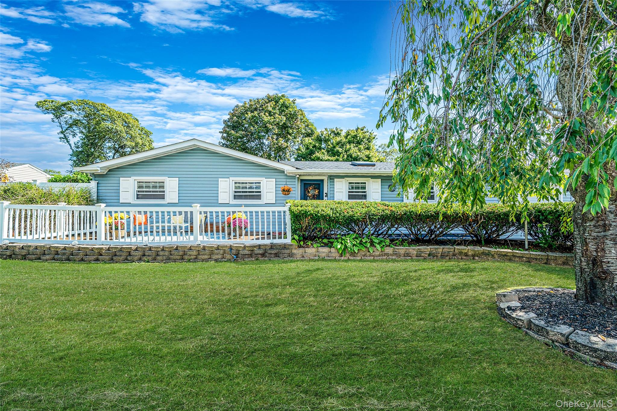 #1 photo, 163 Smith Avenue, Holbrook , NY 11741