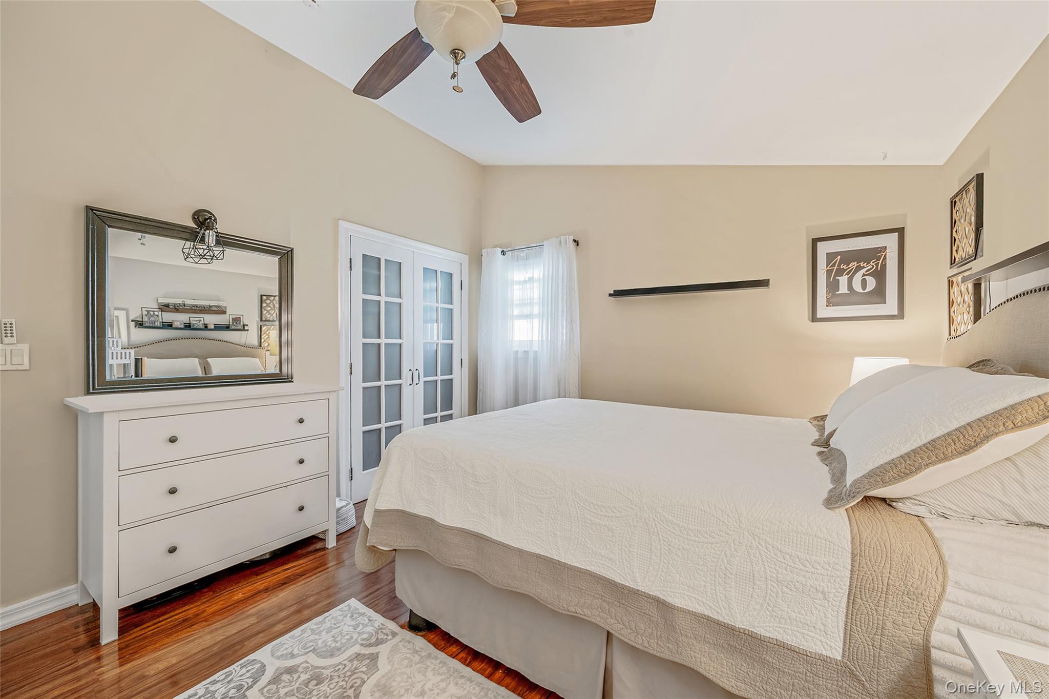 #13 photo, 163 Smith Avenue, Holbrook , NY 11741