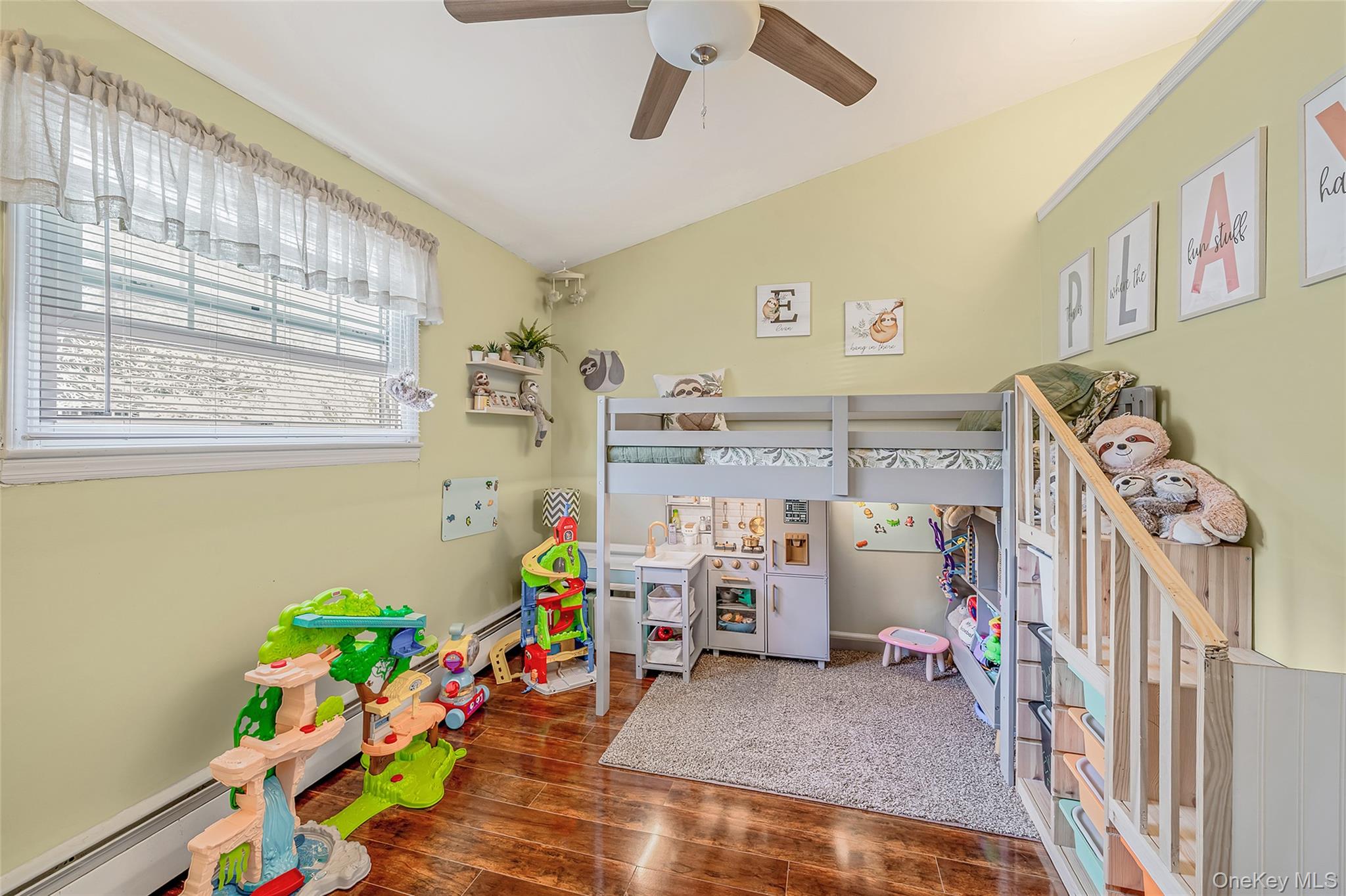 #15 photo, 163 Smith Avenue, Holbrook , NY 11741