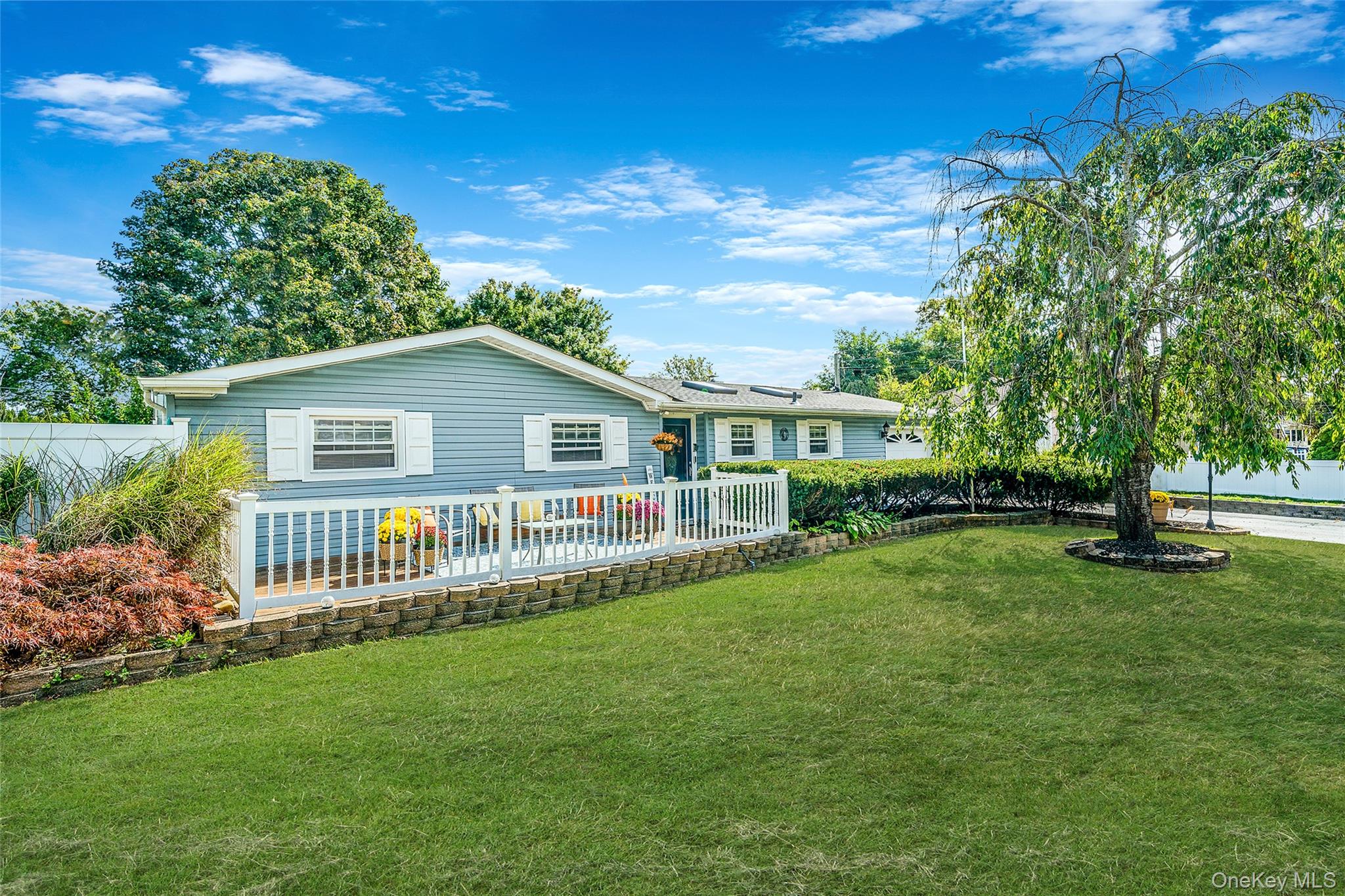 #2 photo, 163 Smith Avenue, Holbrook , NY 11741