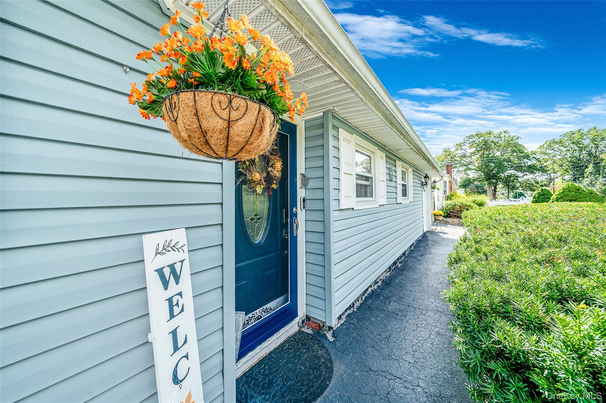 #5 photo, 163 Smith Avenue, Holbrook , NY 11741