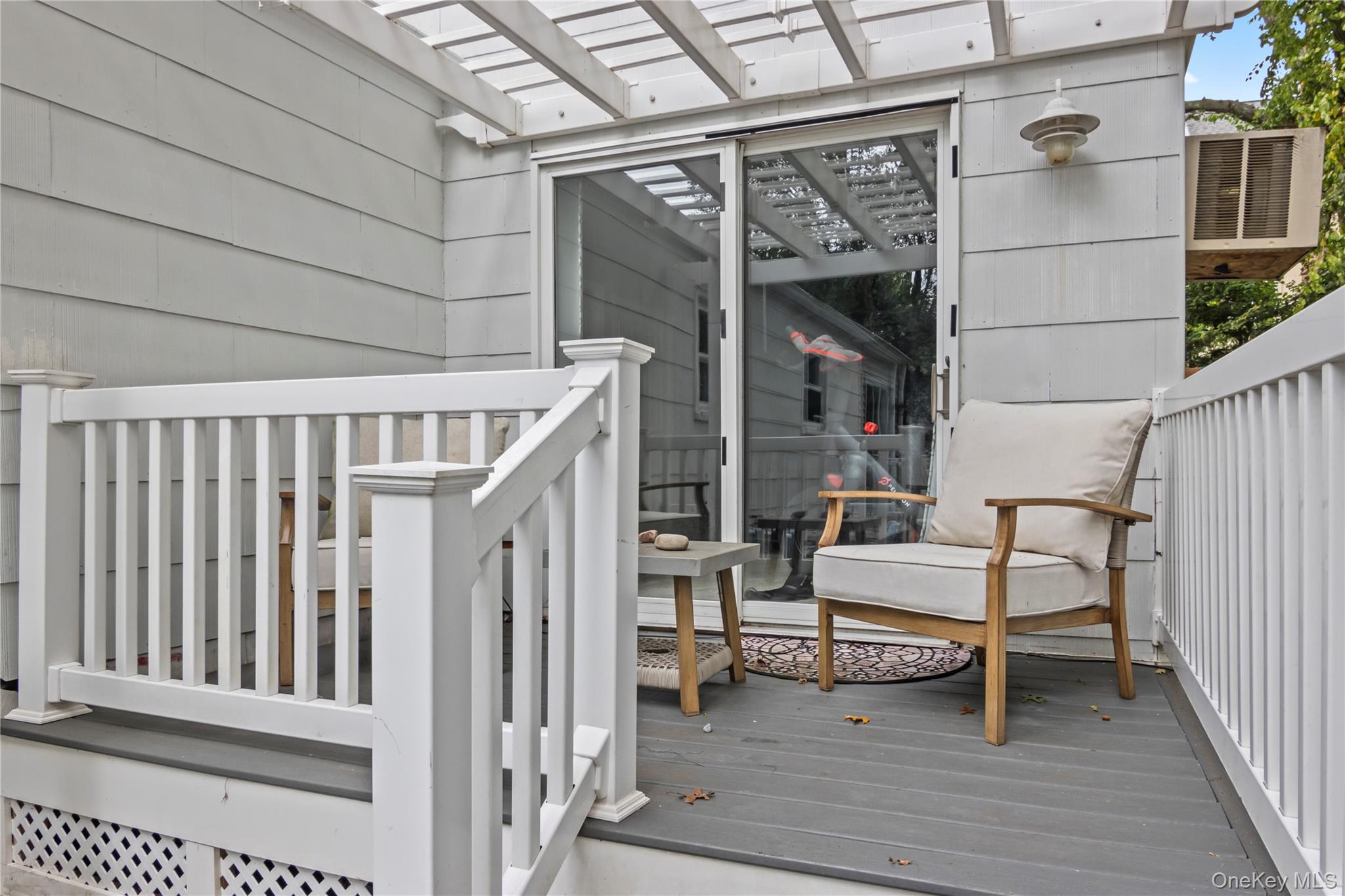 #20 photo, 7 Dillmont Drive, Smithtown , NY 11787