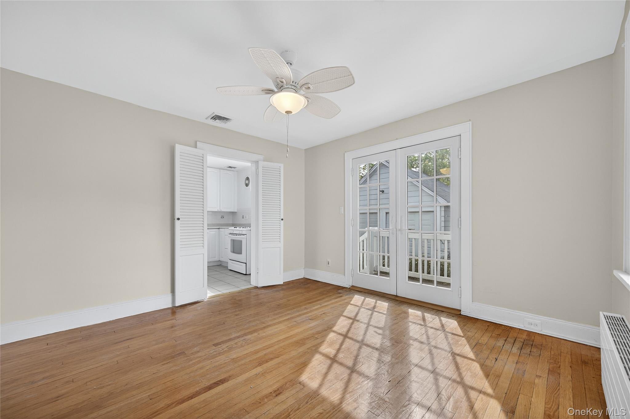 #10 photo, 70 Highland Avenue, Port Washington , NY 11050