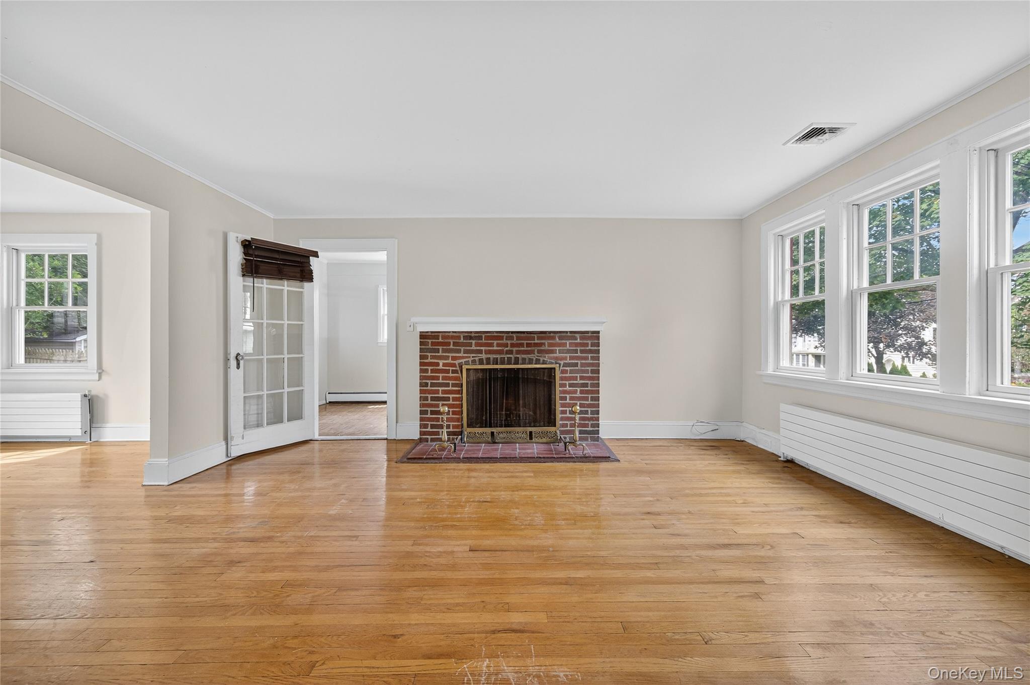 #6 photo, 70 Highland Avenue, Port Washington , NY 11050