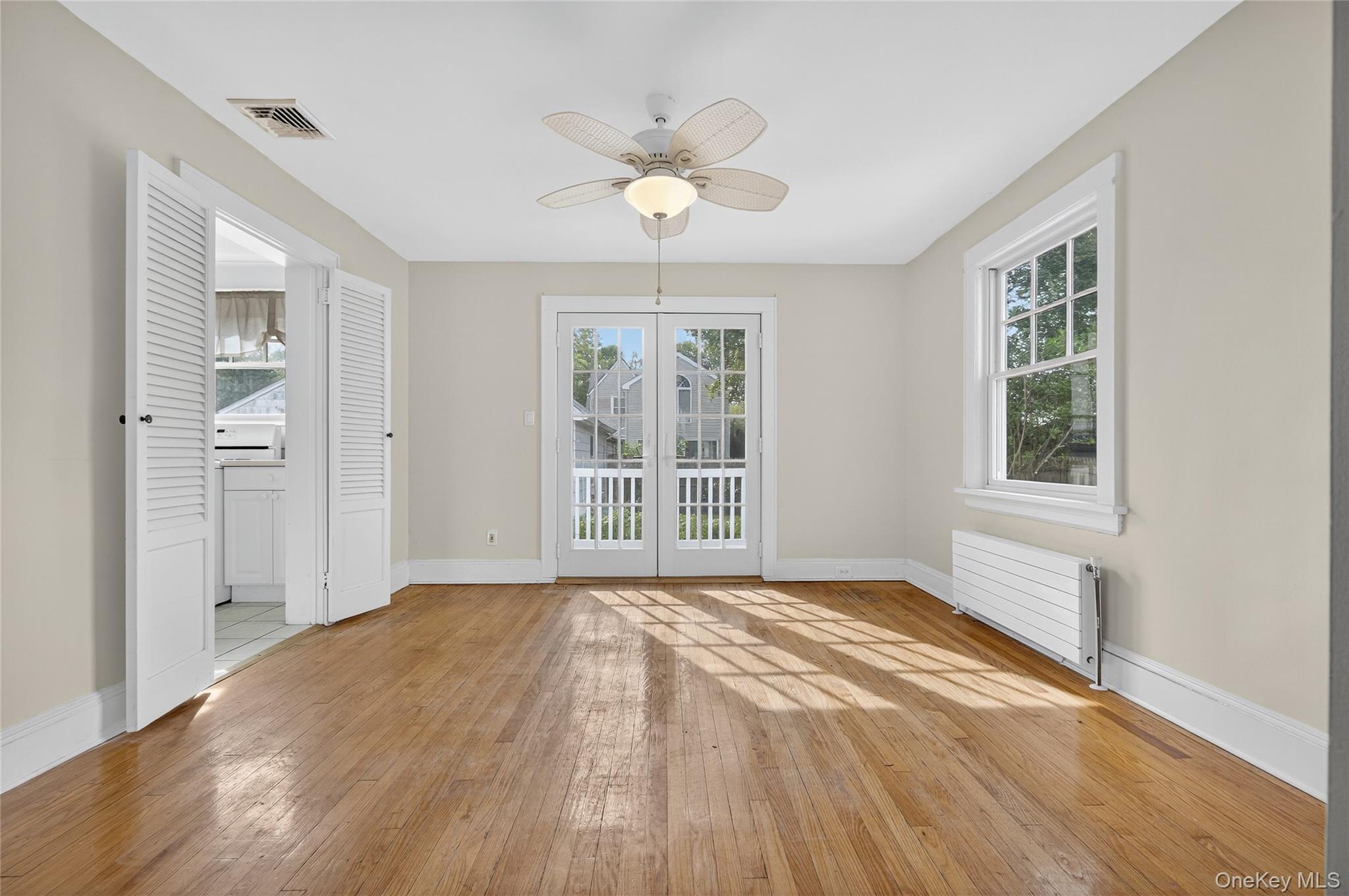 #9 photo, 70 Highland Avenue, Port Washington , NY 11050