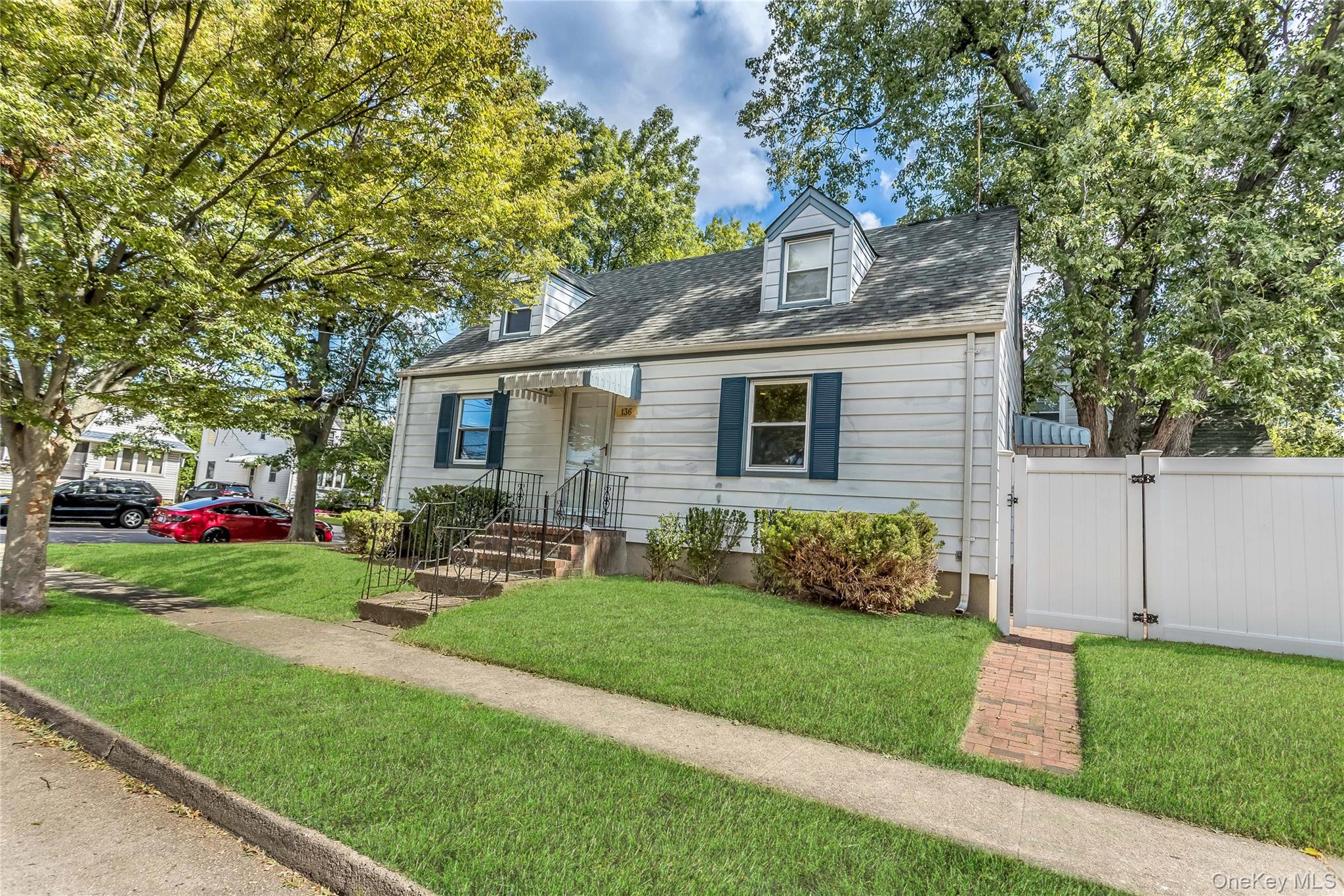 #2 photo, 136 N 1st Street, New Hyde Park , NY 11040