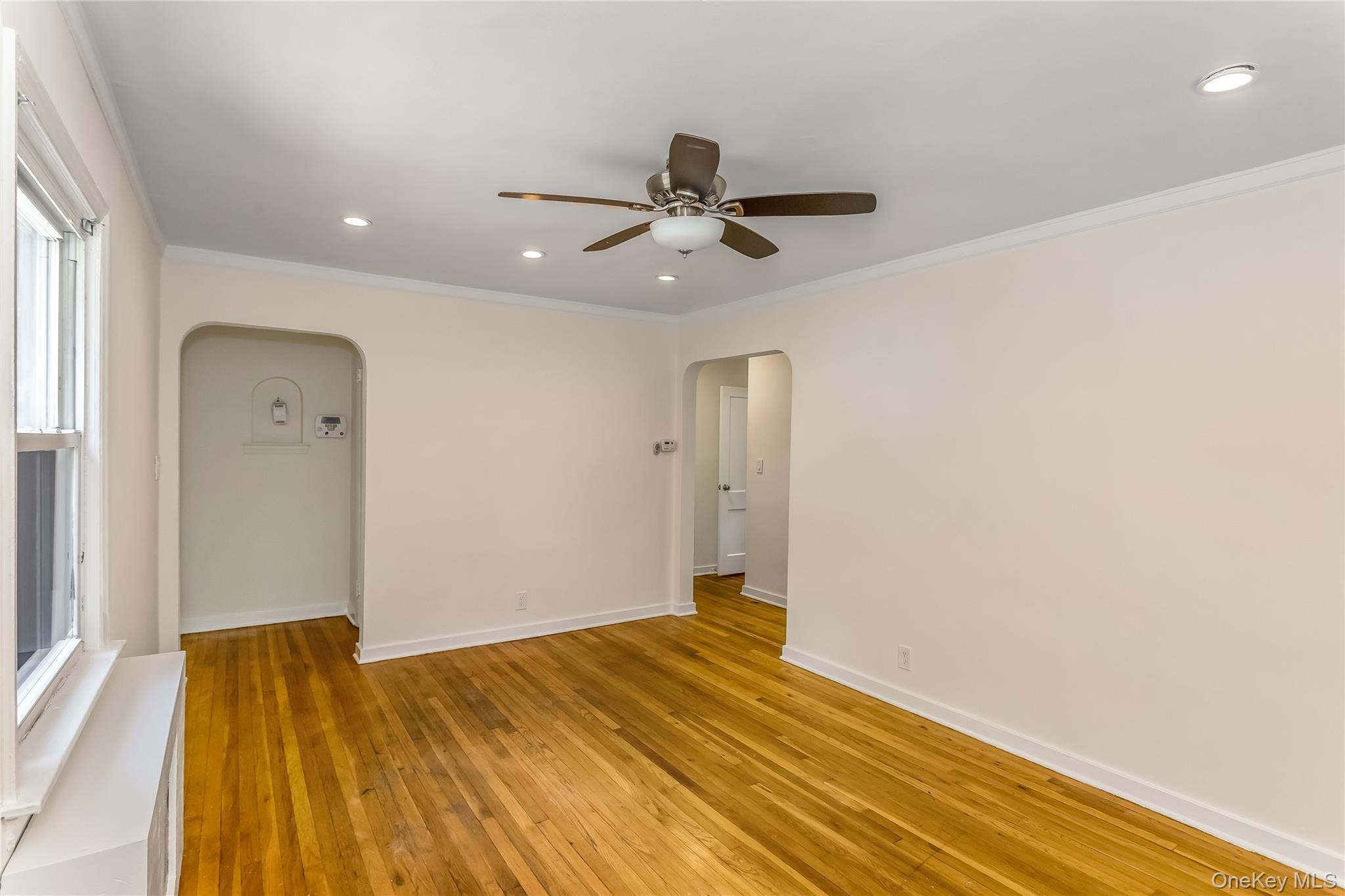 #6 photo, 136 N 1st Street, New Hyde Park , NY 11040