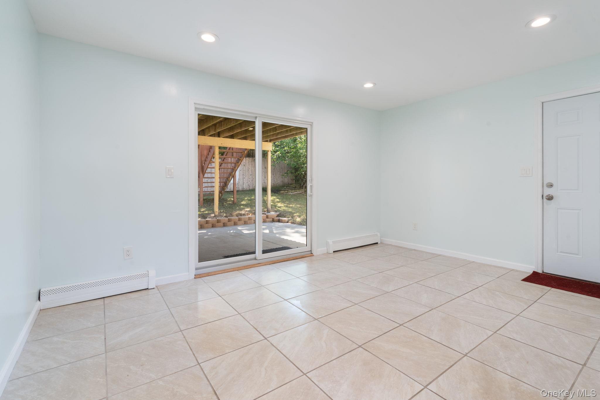 #5 photo, 1040 Donna Court, Baldwin , NY 11510