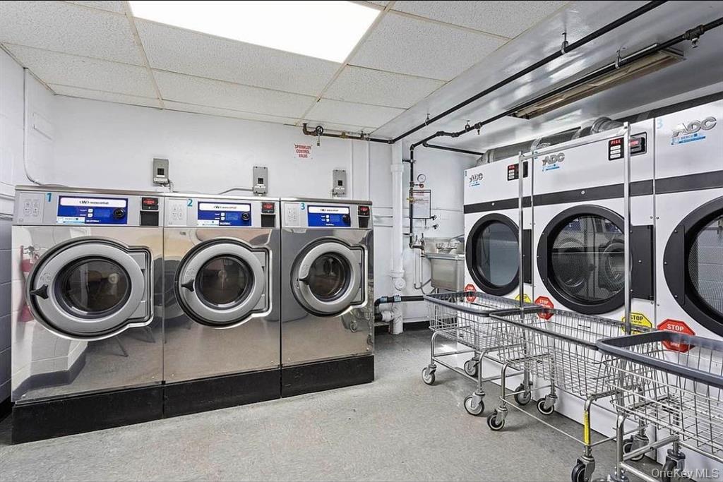 #18 photo, 35-20 Leverich Street, クイーンズ区 Jackson Heights , NY 11372