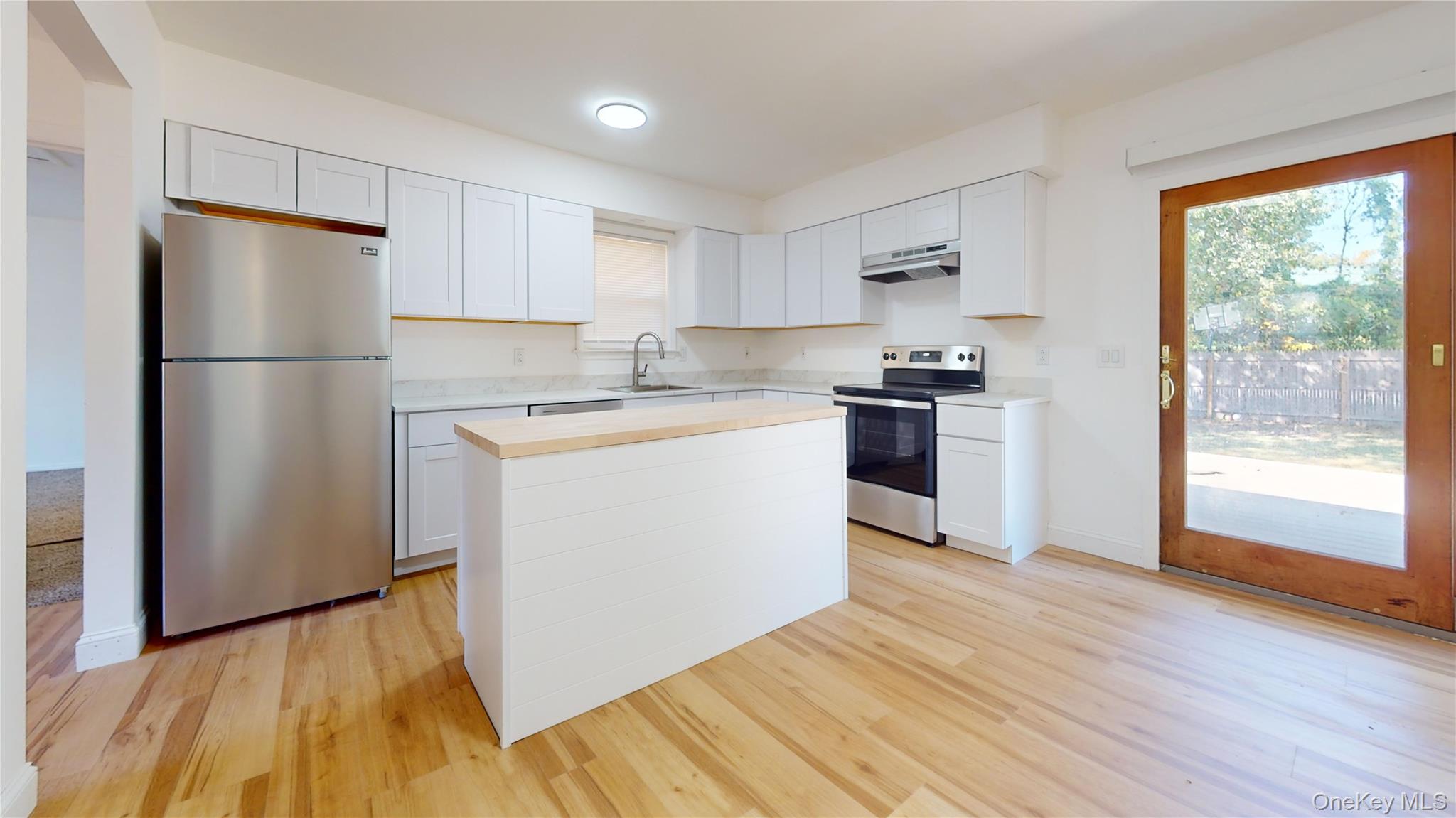 #10 photo, 9 Brushwood Drive, Shirley , NY 11967